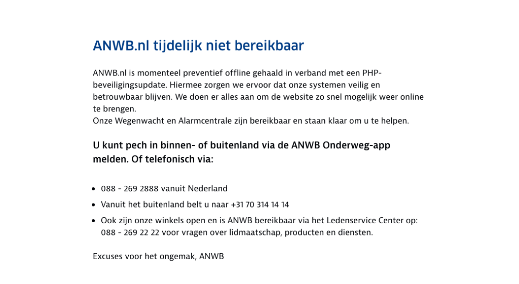 Onderhoudspagina van ANWB.nl met de kop "ANWB.nl tijdelijk niet bereikbaar", uitleg over de PHP-beveiligingsupdate en de telefoonnummers van de Wegenwacht.
